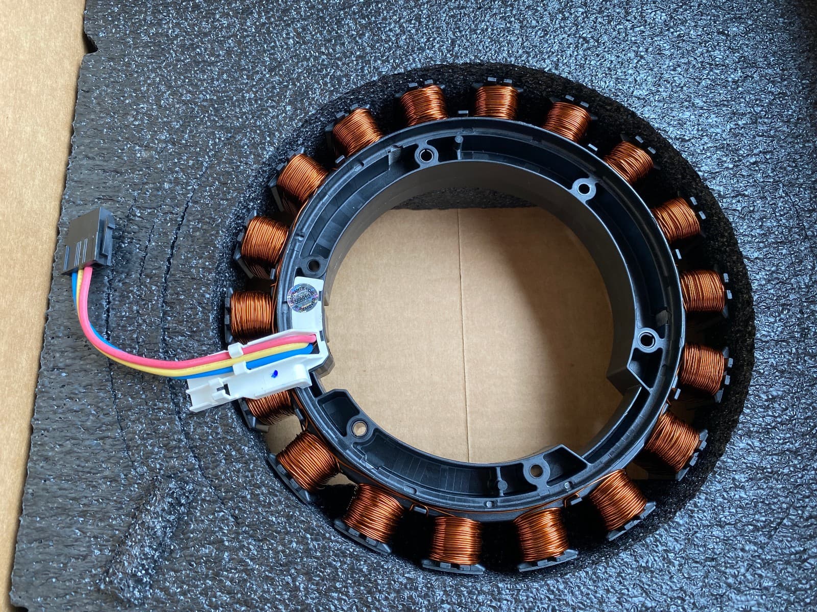 W10915700 OEM Whirlpool Washer Stator New Genuine