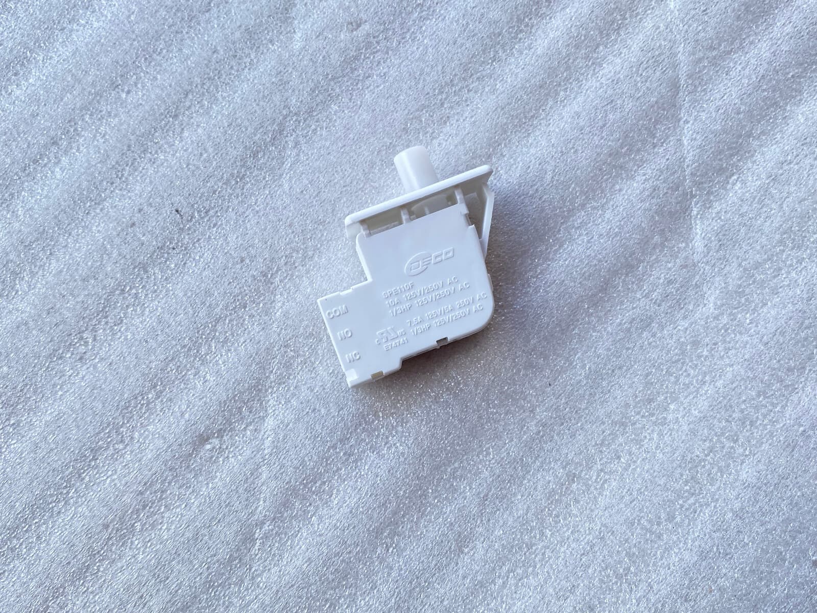 New Genuine LG Door Switch Assembly 6601EL3001A — thumbnail 2
