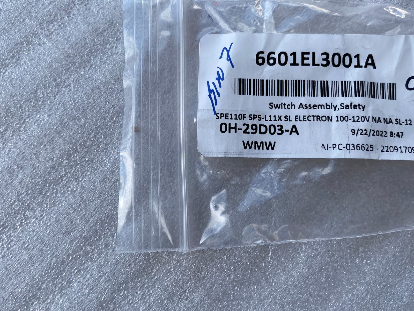 New Genuine LG Door Switch Assembly 6601EL3001A — thumbnail 3