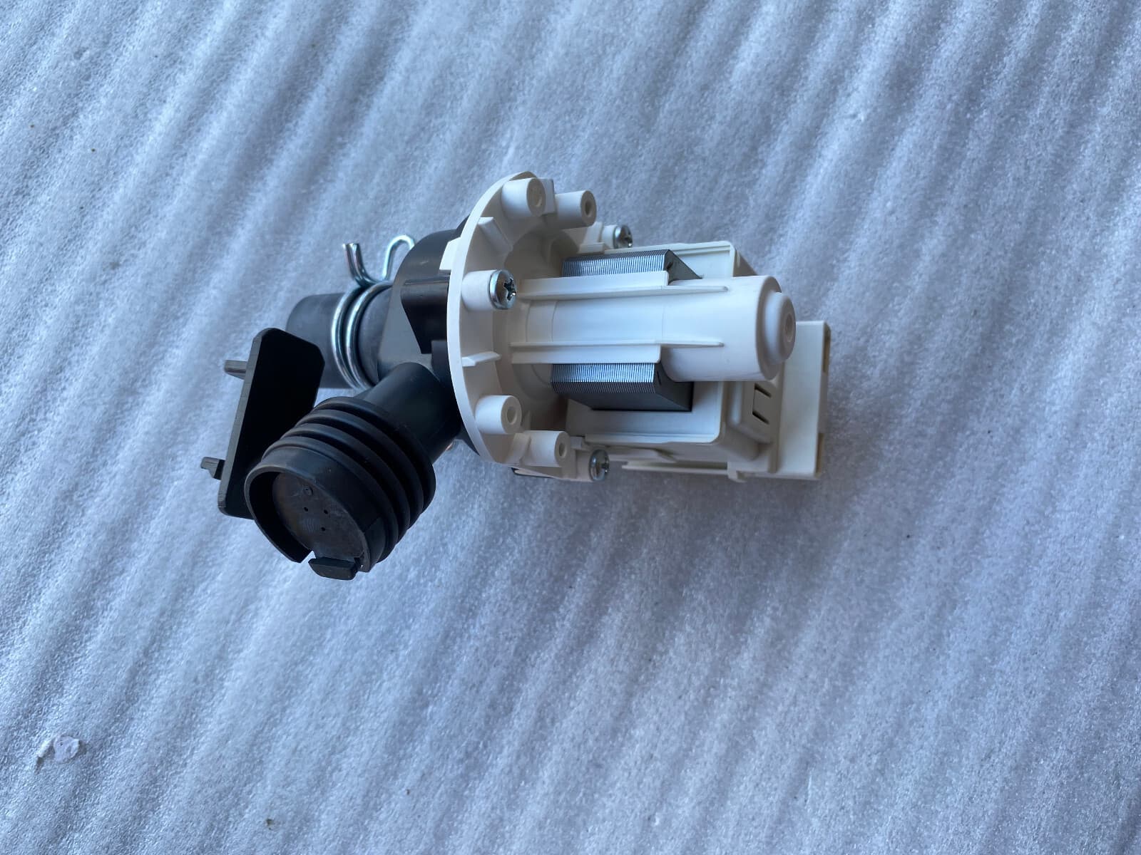NEW Genuine Frigidaire Dishwasher Drain Pump 154580301 — thumbnail 4