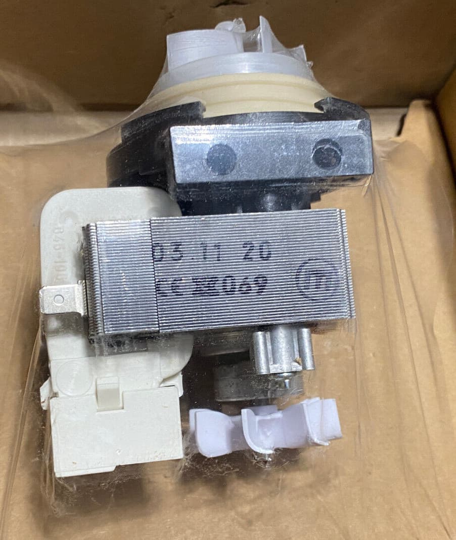 New Genuine OEM  Miele Dishwasher Drain Pump 4229915