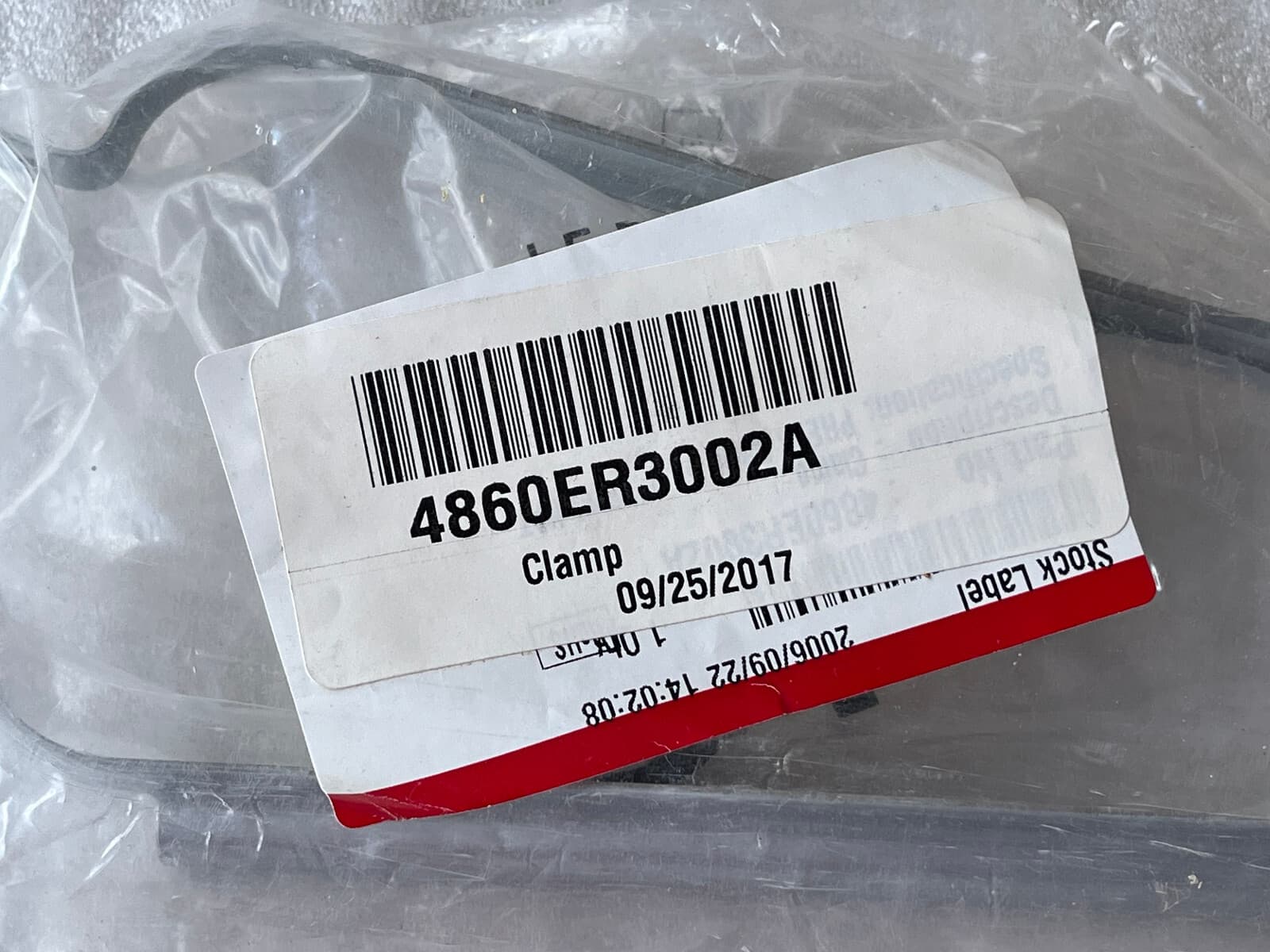 New Genuine LG Clamp 4860ER3002A — thumbnail 2