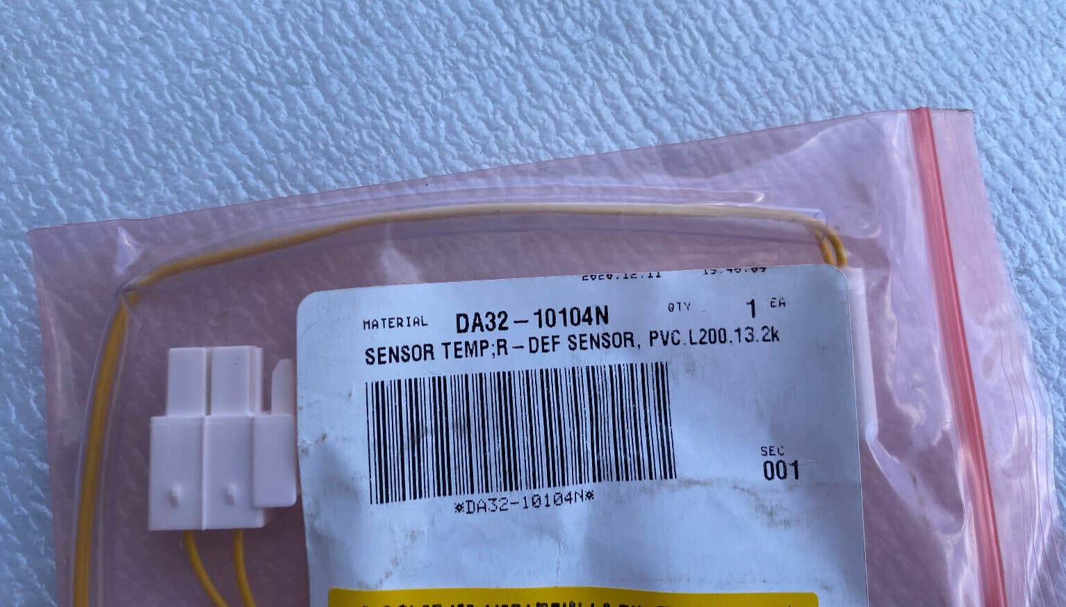 New Genuine Samsung Refrigerator Temperature Sensor DA32-10104N — thumbnail 6