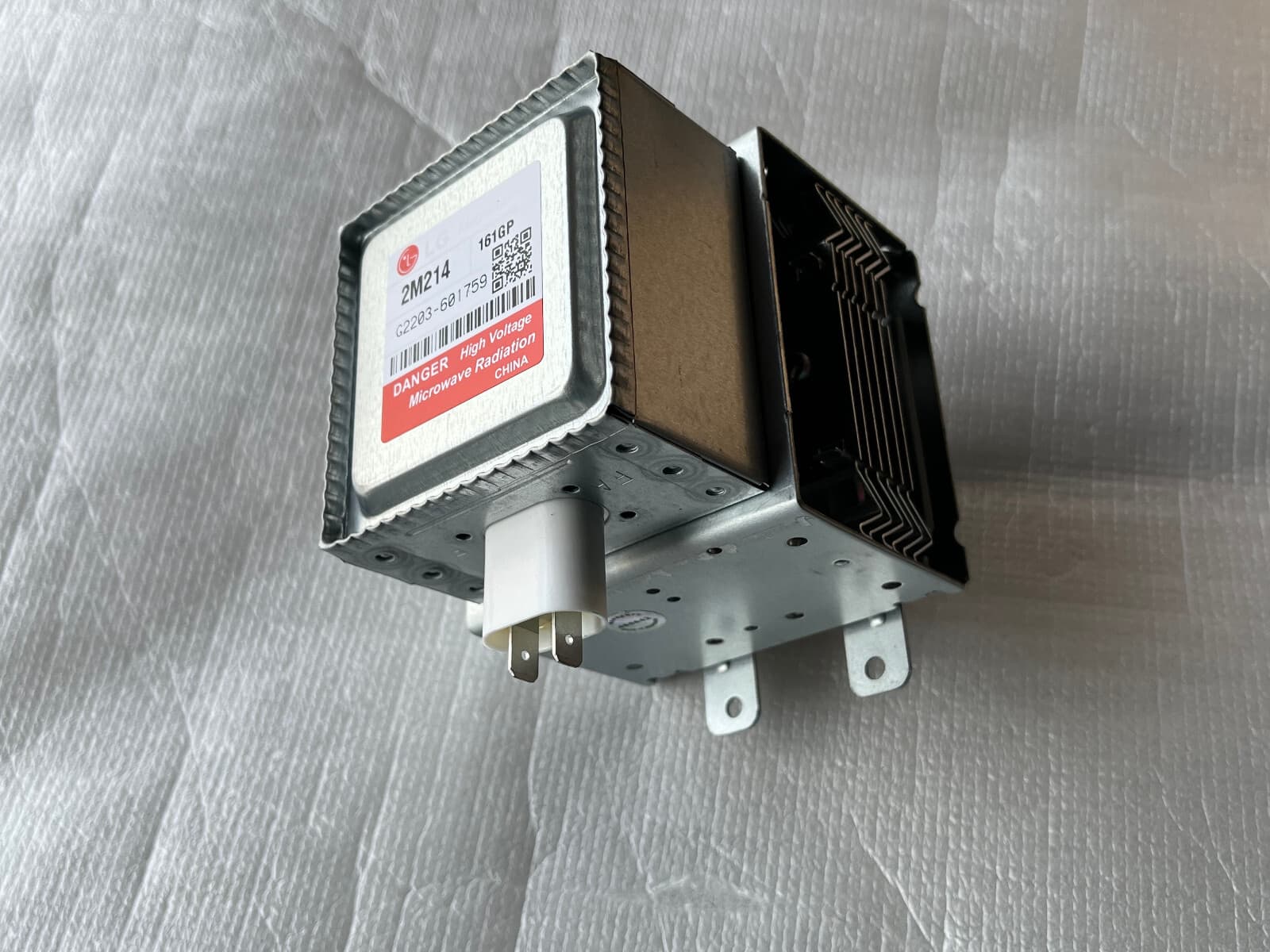New Genuine GE Microwave Magnetron WB27X10927 — thumbnail 4
