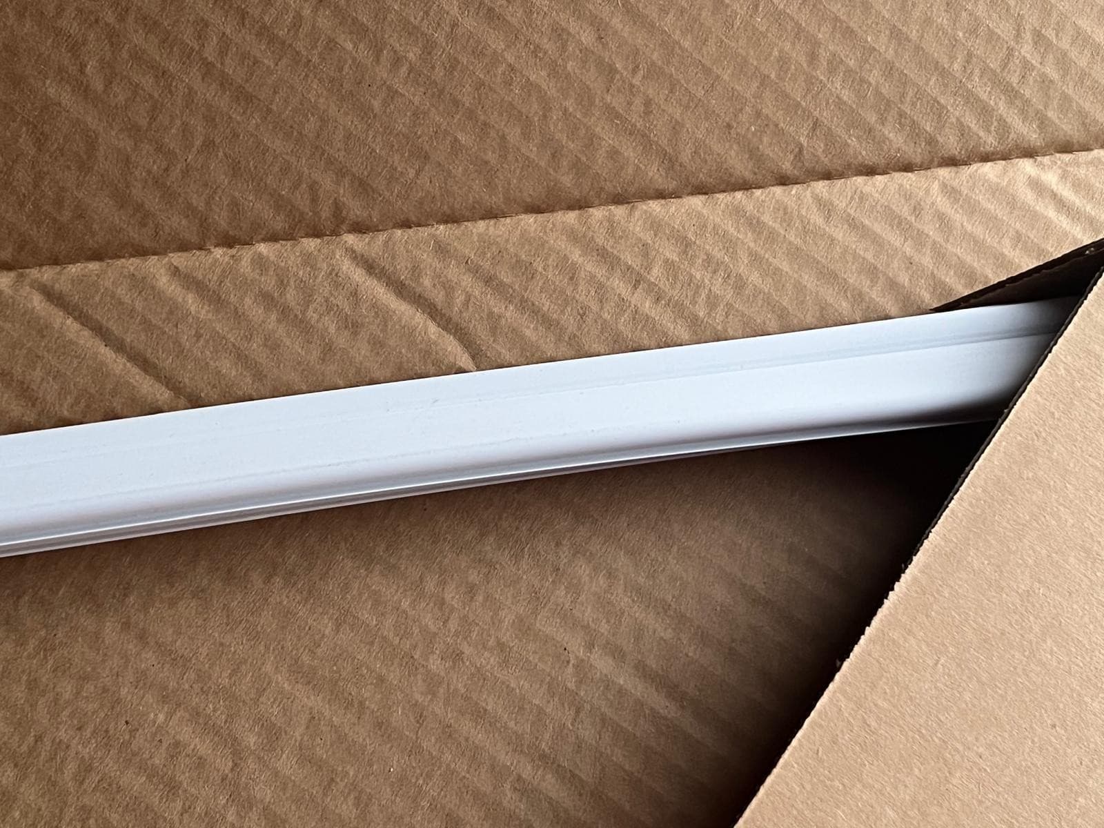 New Genuine GE Freezer Door Gasket (White) GTE17GTNDRWW WR14X27230