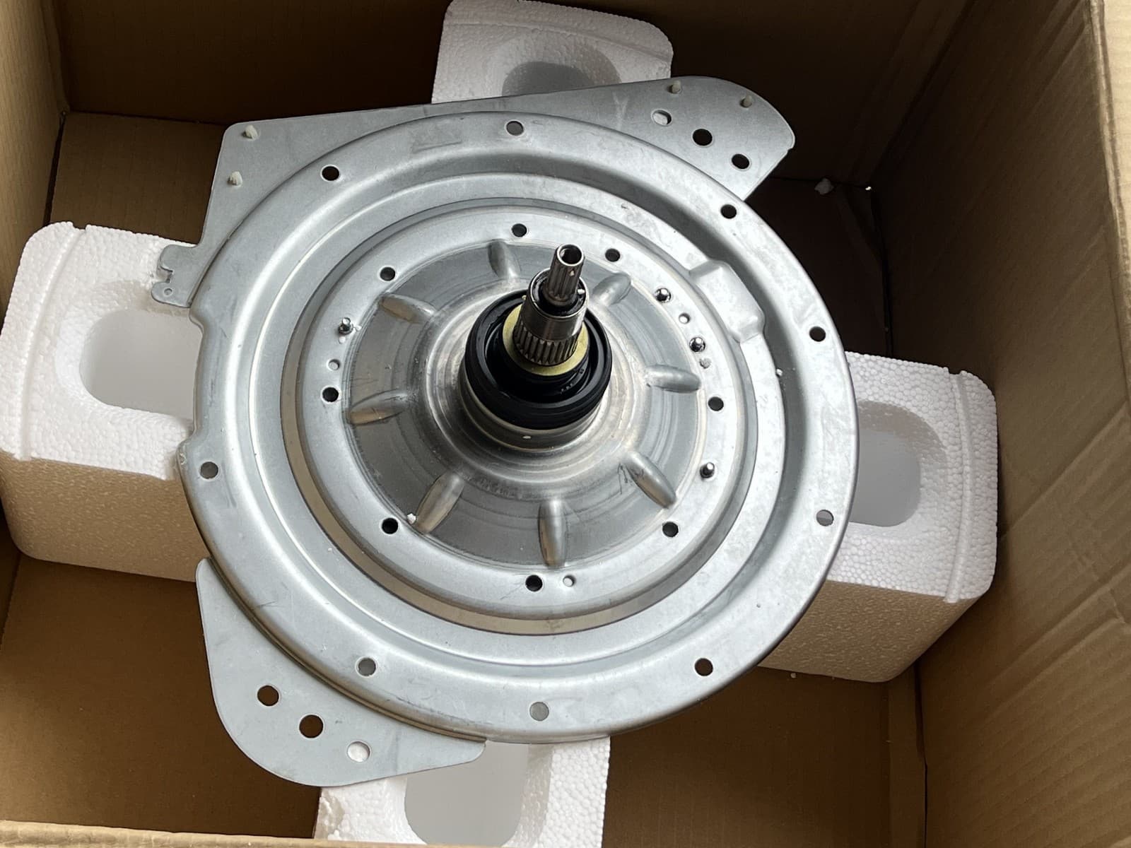New OEM Samsung  Washer Clutch Assembly WA48H7400AP/A2-01 DC97-18439A