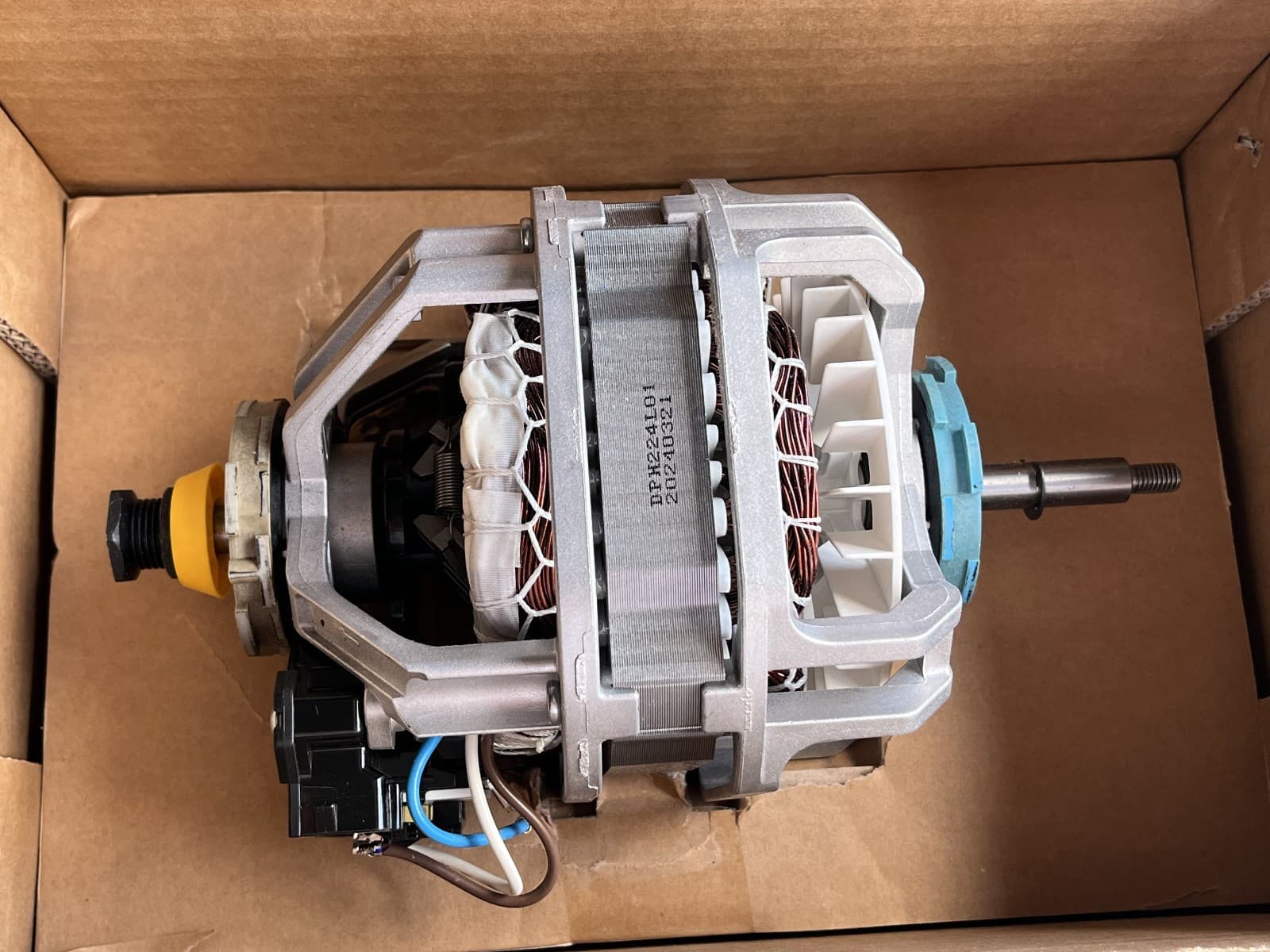 New Genuine OEM LG Dryer Drum Drive Motor With Pulley 4681EL1008A — thumbnail 7