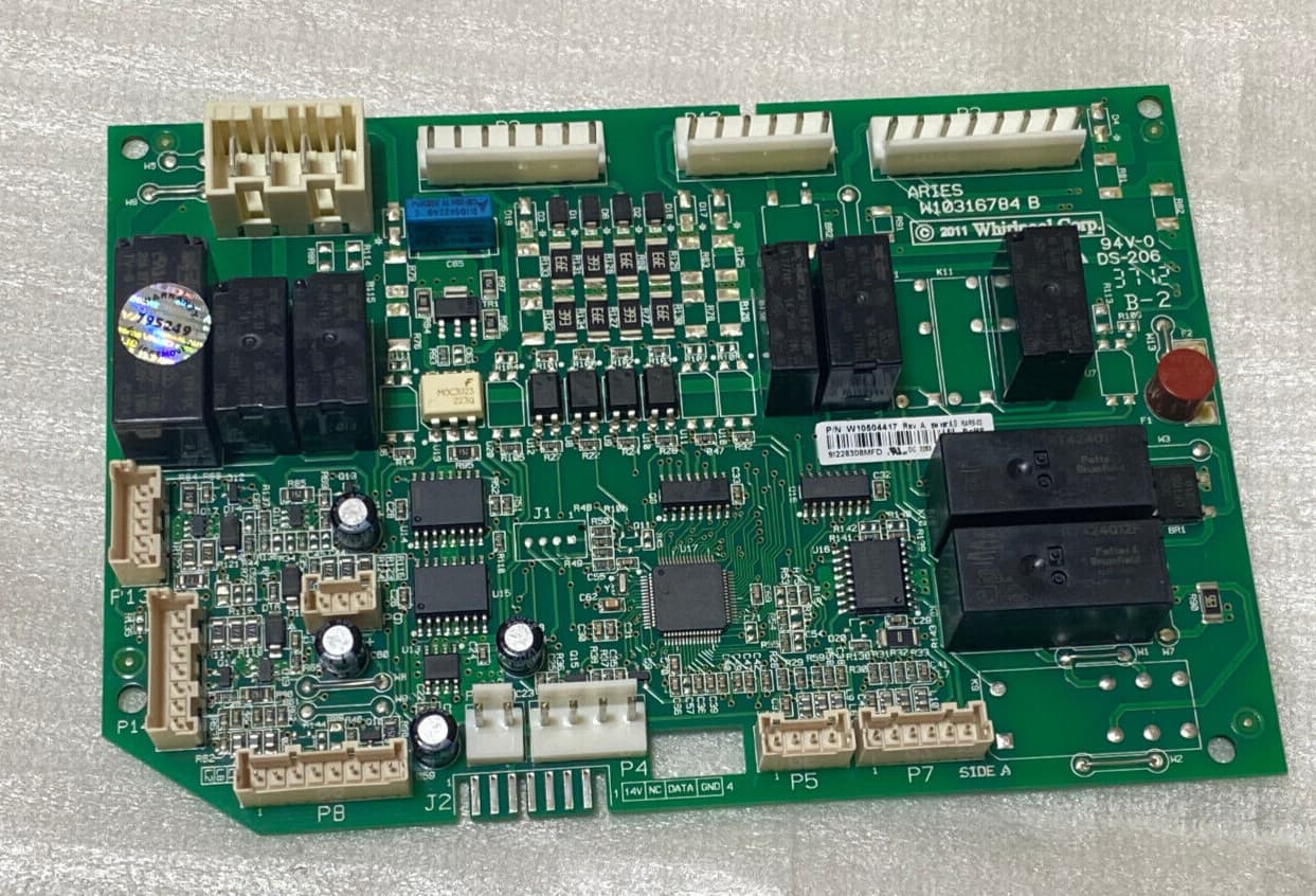 Genuine  Whirlpool Refrigerator Main Control Board W10504417