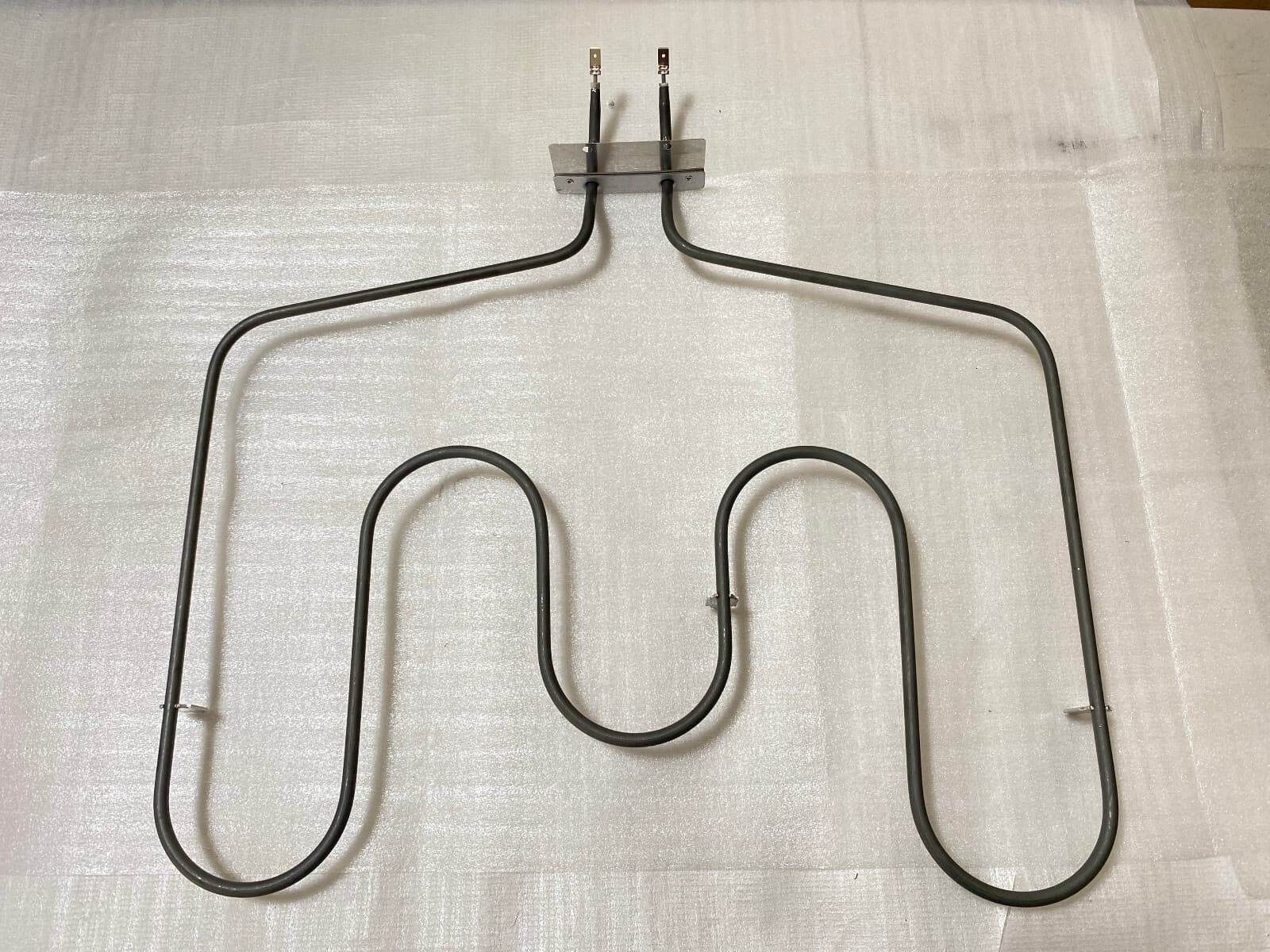 New Genuine OEM GE Oven Bake Element WB44X10016