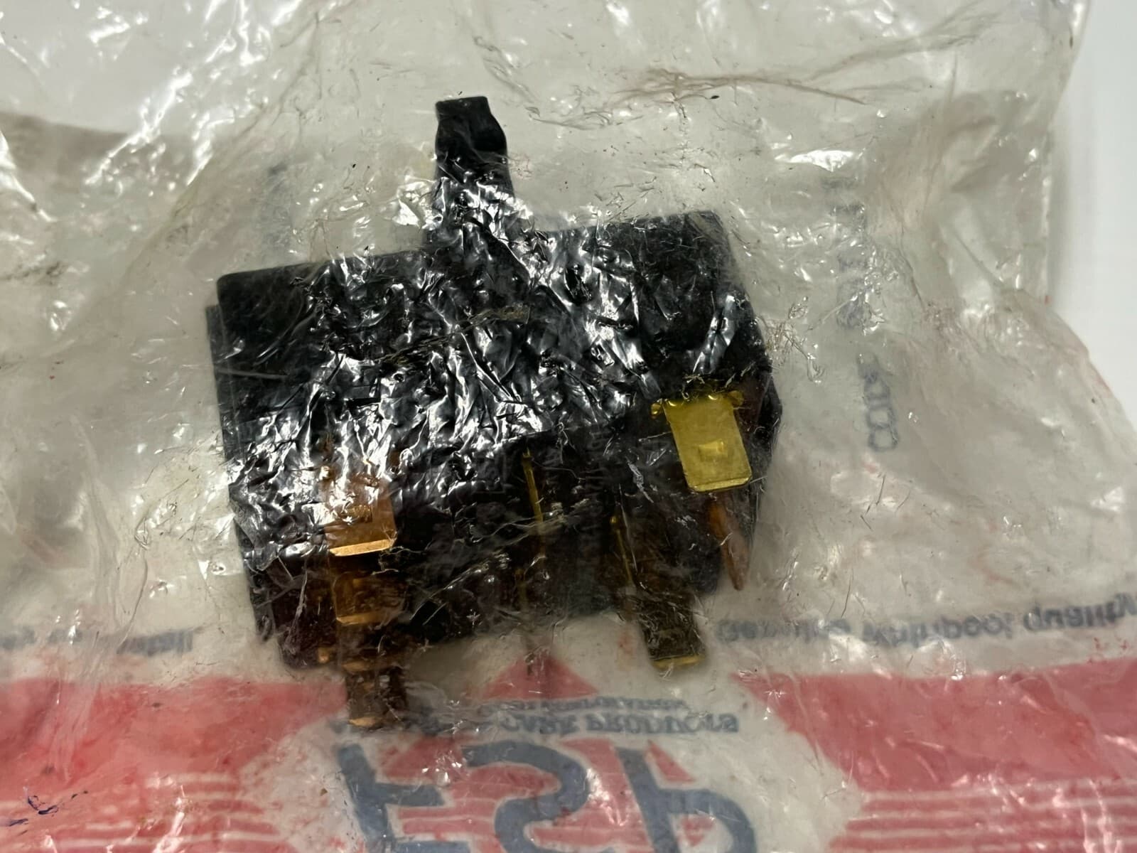 New Genuine OEM Whirlpool Switch-Cyc W10180780 — thumbnail 3