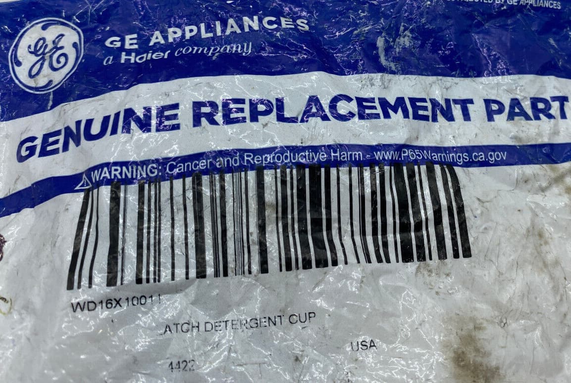 New Genuine OEM GE Dishwasher Latch Detergent WD16X10011 — thumbnail 2