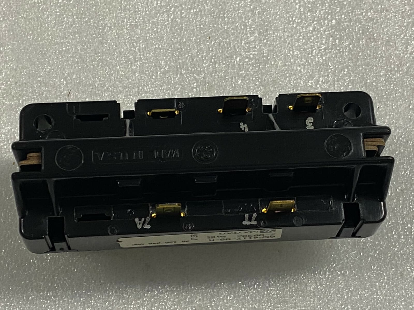New Genuine  MAYTAG Switch (4BUTTON) 208332 — thumbnail 4