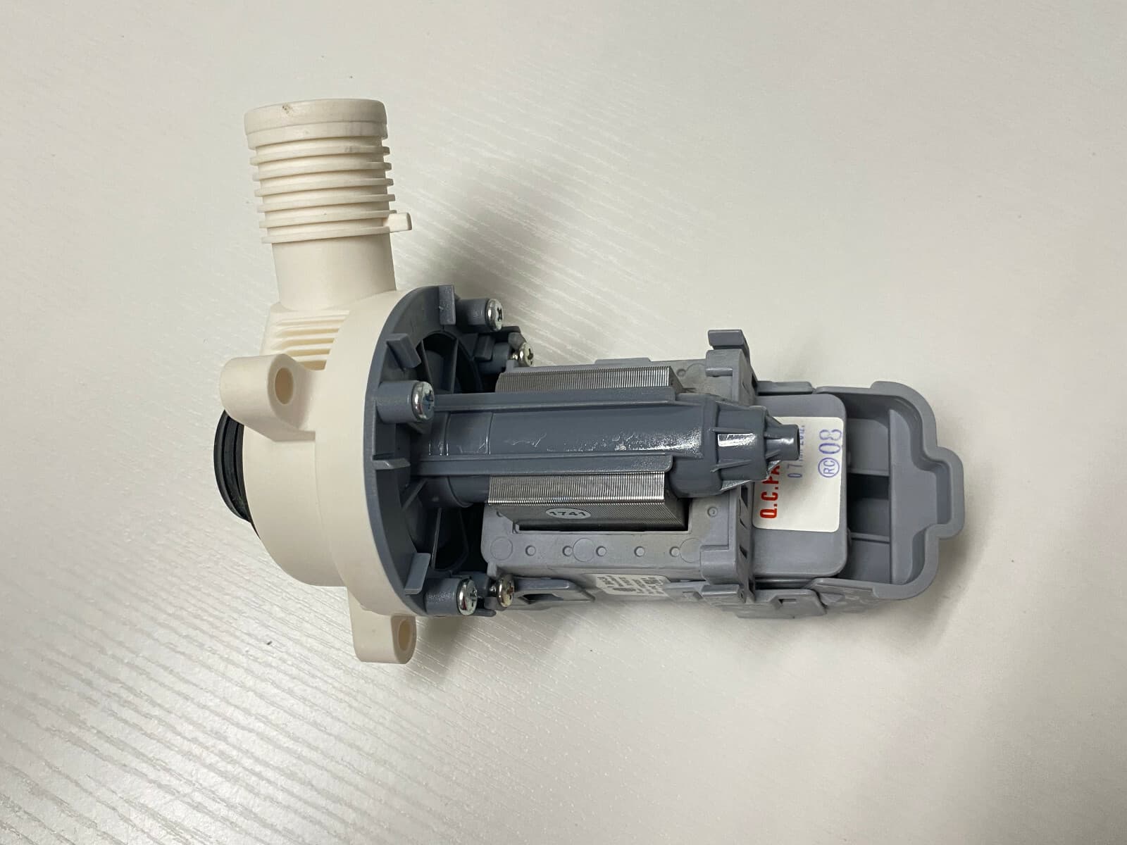 New Genuine Whirlpool  Washer Drain Pump Assembly W10276397 — thumbnail 5
