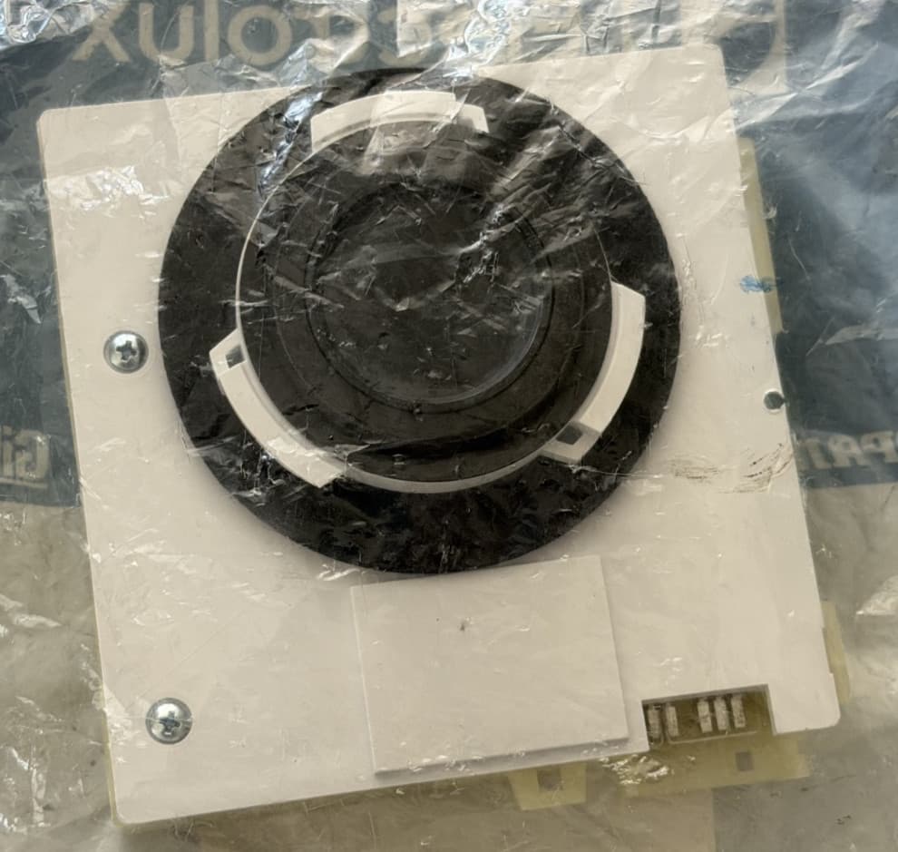 5304523304 OEM Frigidaire Dishwasher Vent Blower Assembly New Genuine — thumbnail 2