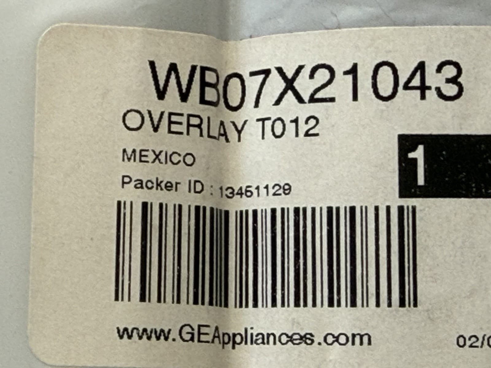 WB07X21043 OEM GE Range  Overlay T012 White  New Genuine — thumbnail 3