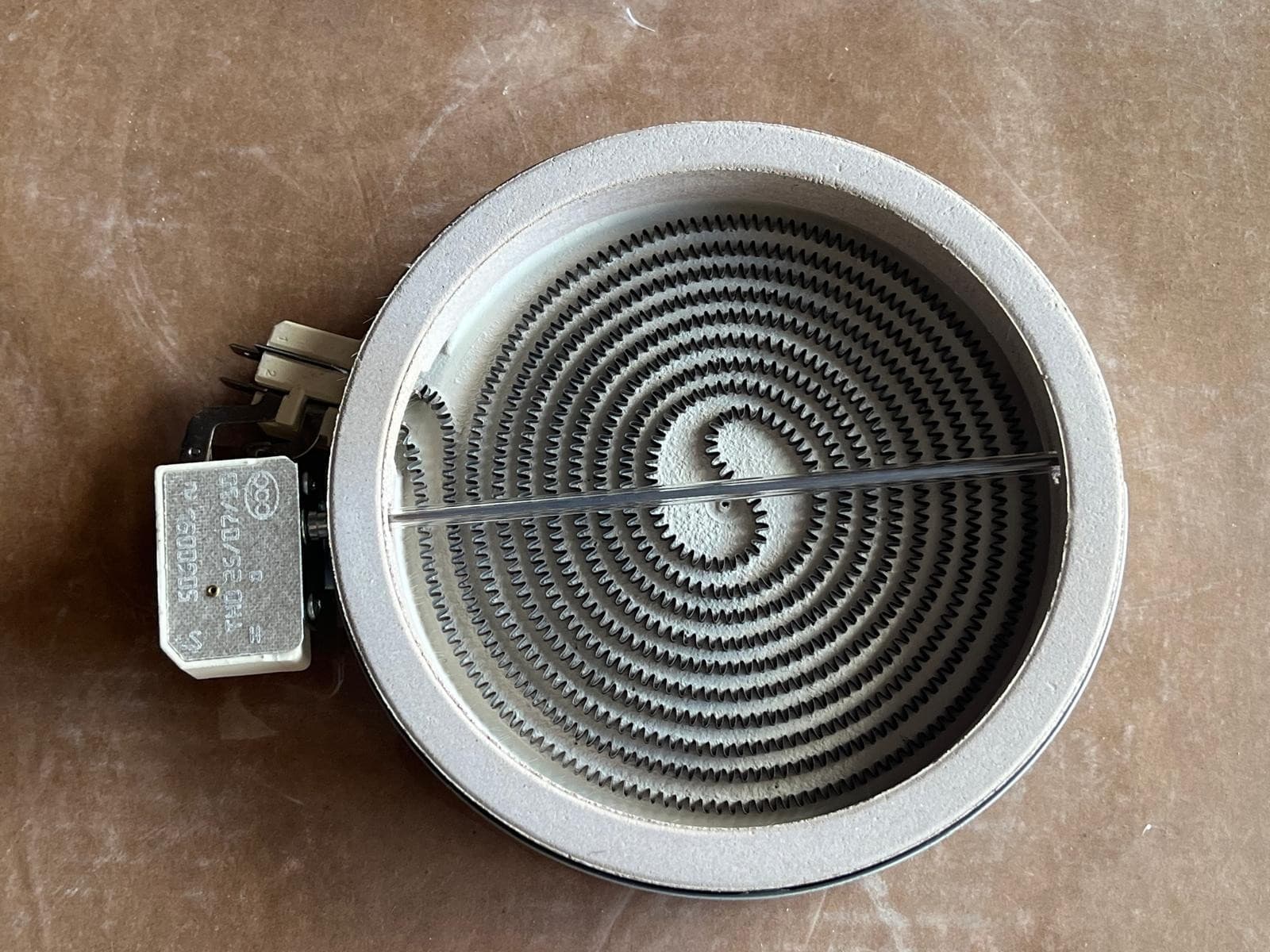 WB30X47331 OEM GE Radiant Heating Element 5.5 '' New Genuine