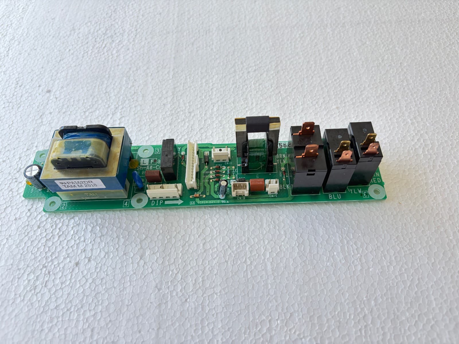 DPWB-A568DRKZ8  New Genuine Sharp Relay Board Unit — thumbnail 4
