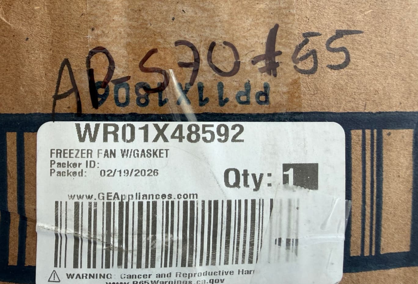 WR01X48592 OEM GE Freezer Fan W/Gasket New Genuine — thumbnail 3