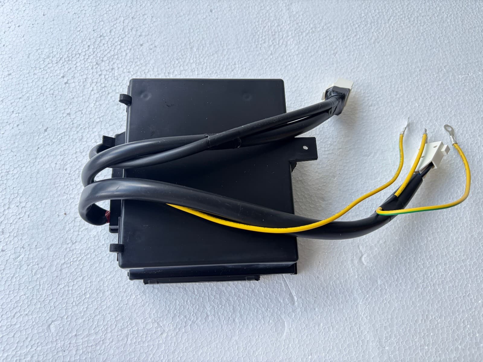 K2212650  Hisense Refrigerator Electric Controller Inverter Board New Genuine