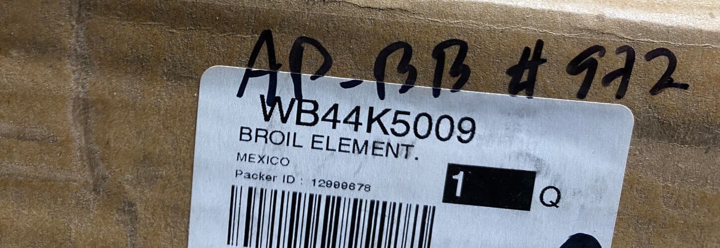 New Genuine OEM  GE Oven Broil Element WB44K5009 — thumbnail 6