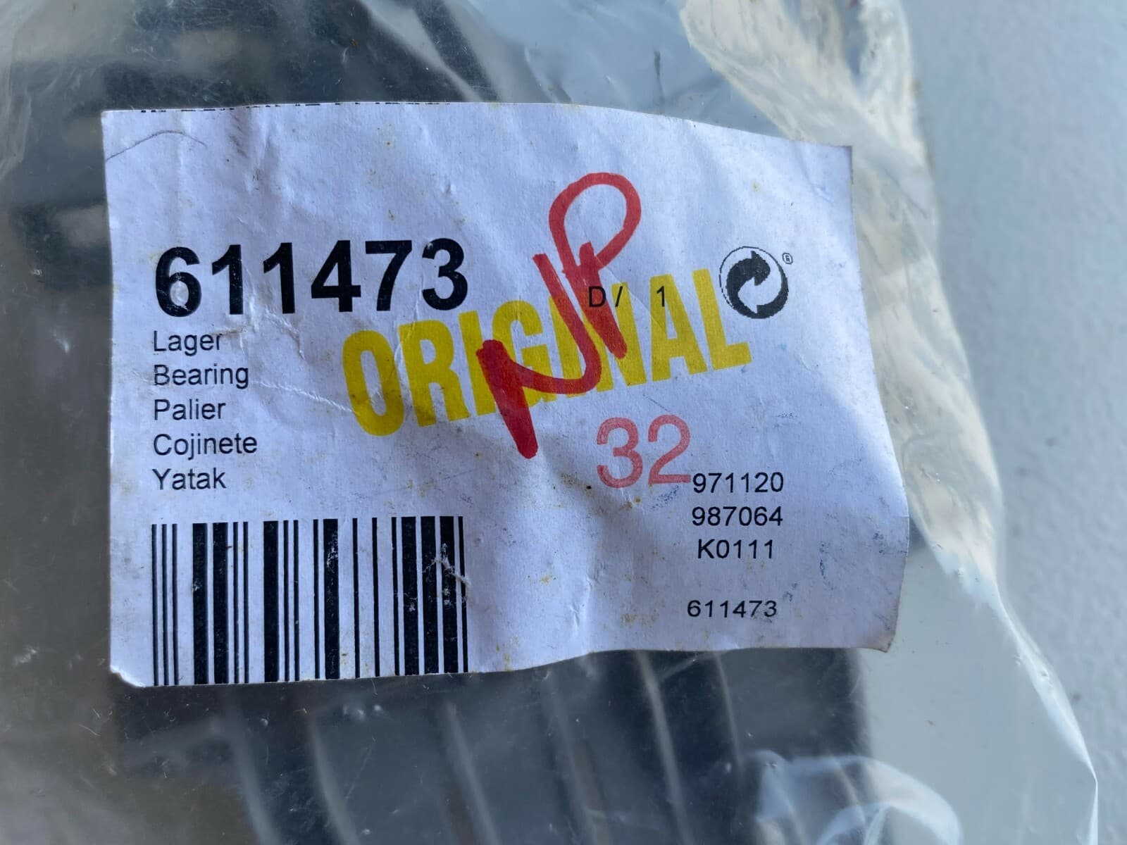New Genuine OEM Bosch Dishwasher Bearing S47KMK15UC/22 00611473 (611473) — thumbnail 3