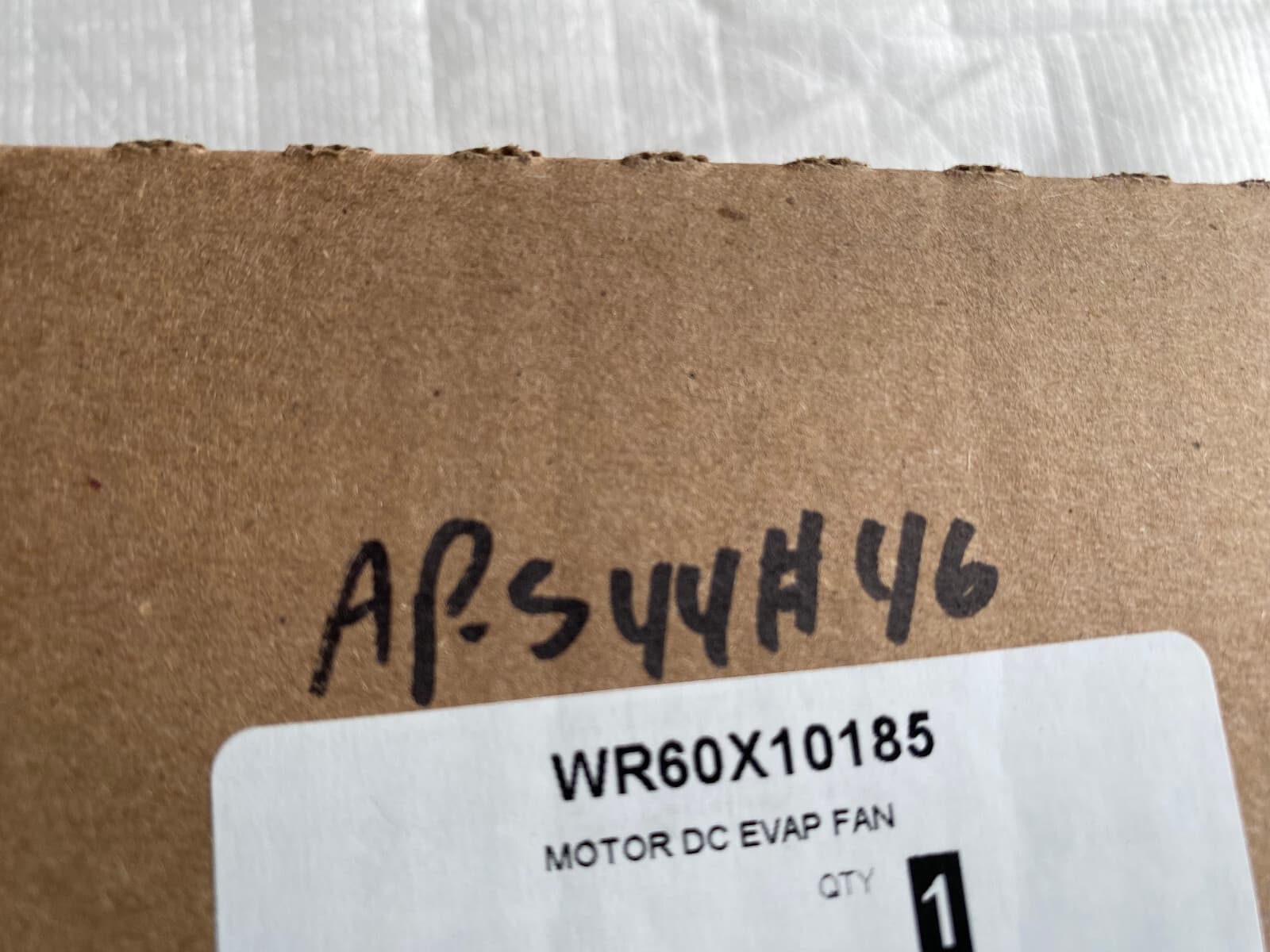 New Genuine GE Refrigerator Evaporator Fan Motor WR60X10185 — thumbnail 11