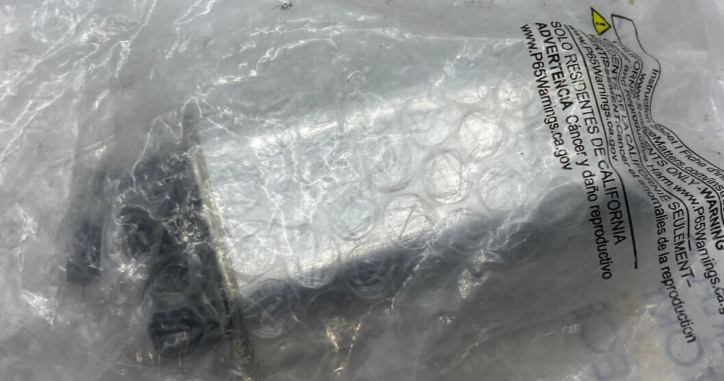 New Genuine OEM Whirlpool Microwave Capacitor &Diode  W11596133 — thumbnail 2