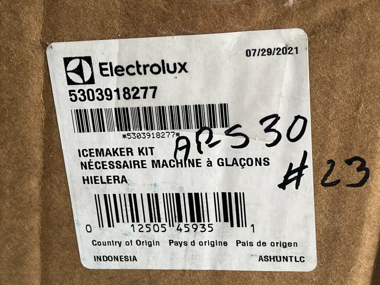 Genuine OEM Frigidaire Refrigerator  Ice Maker Assembly 5303918277 — thumbnail 6