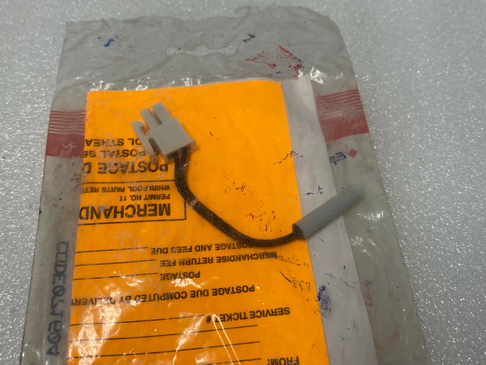 New Genuine OEM Whirlpool  Thermistor  2188820 — thumbnail 2