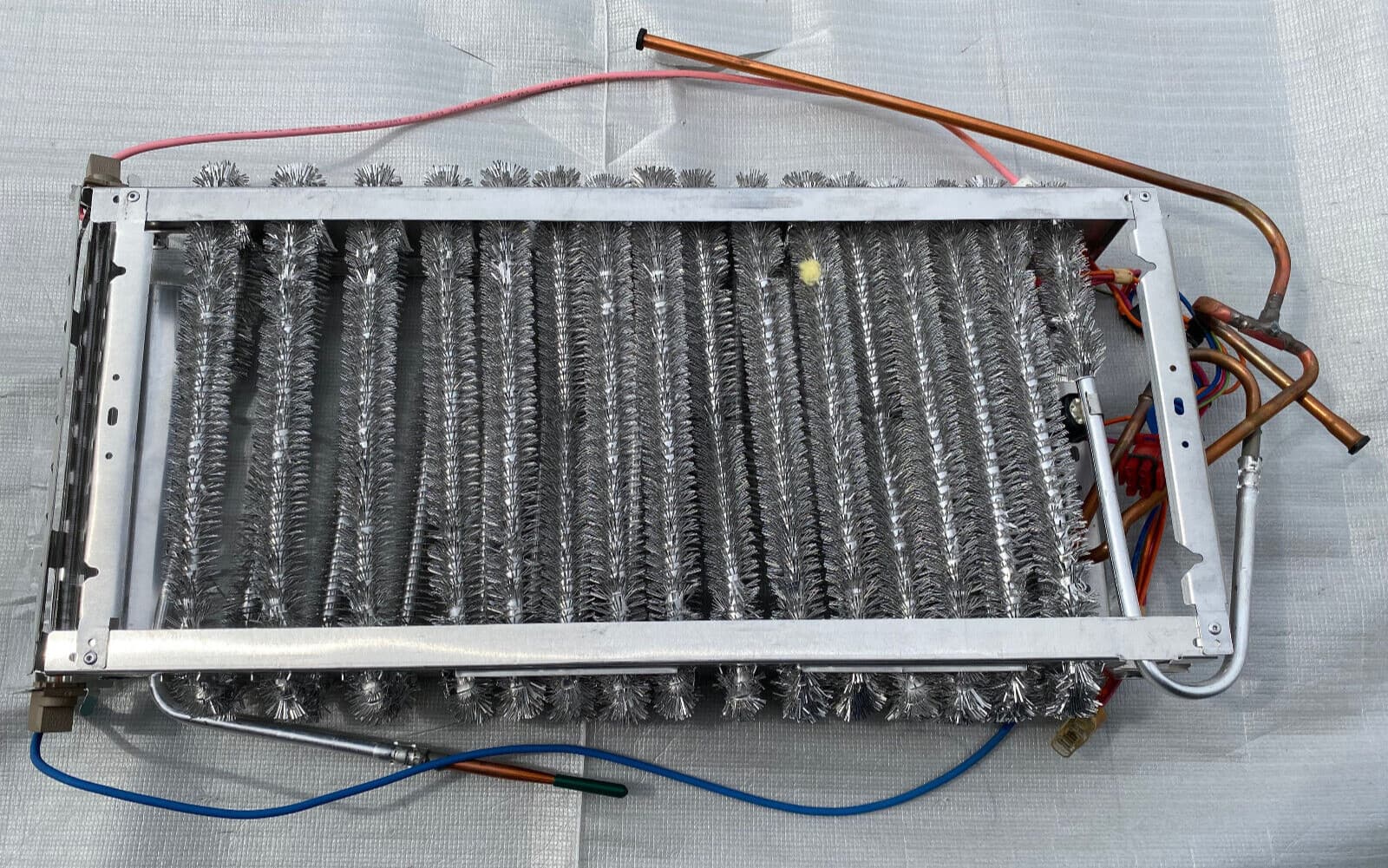New Genuine GE Refrigerator Evoporator WR85X10066