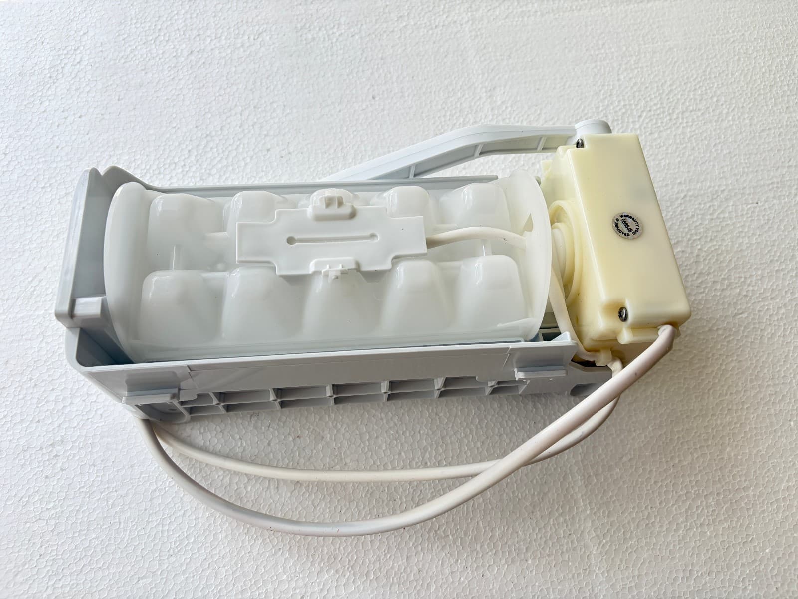 K2427747  New Genuine Hisense Automatic Ice-maker Part — thumbnail 2