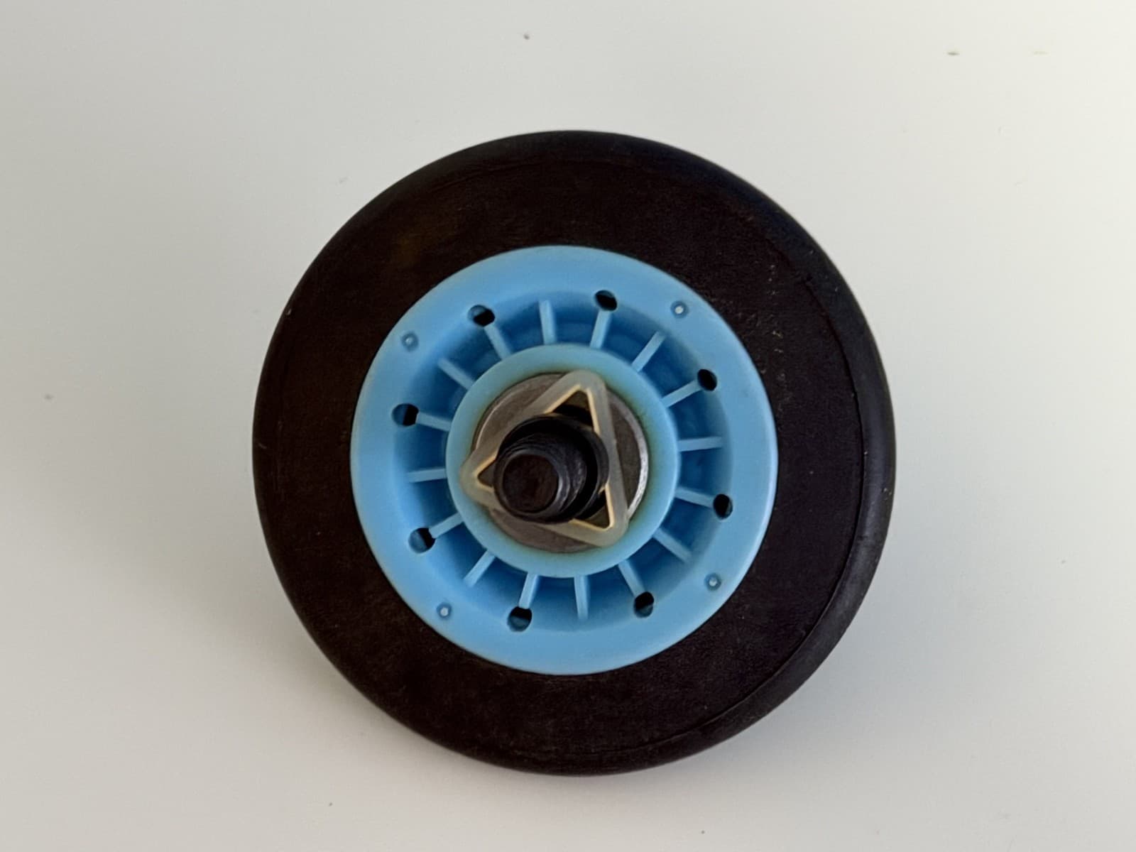 W10177428 Whirlpool Dryer Drum Support Roller  New — thumbnail 2